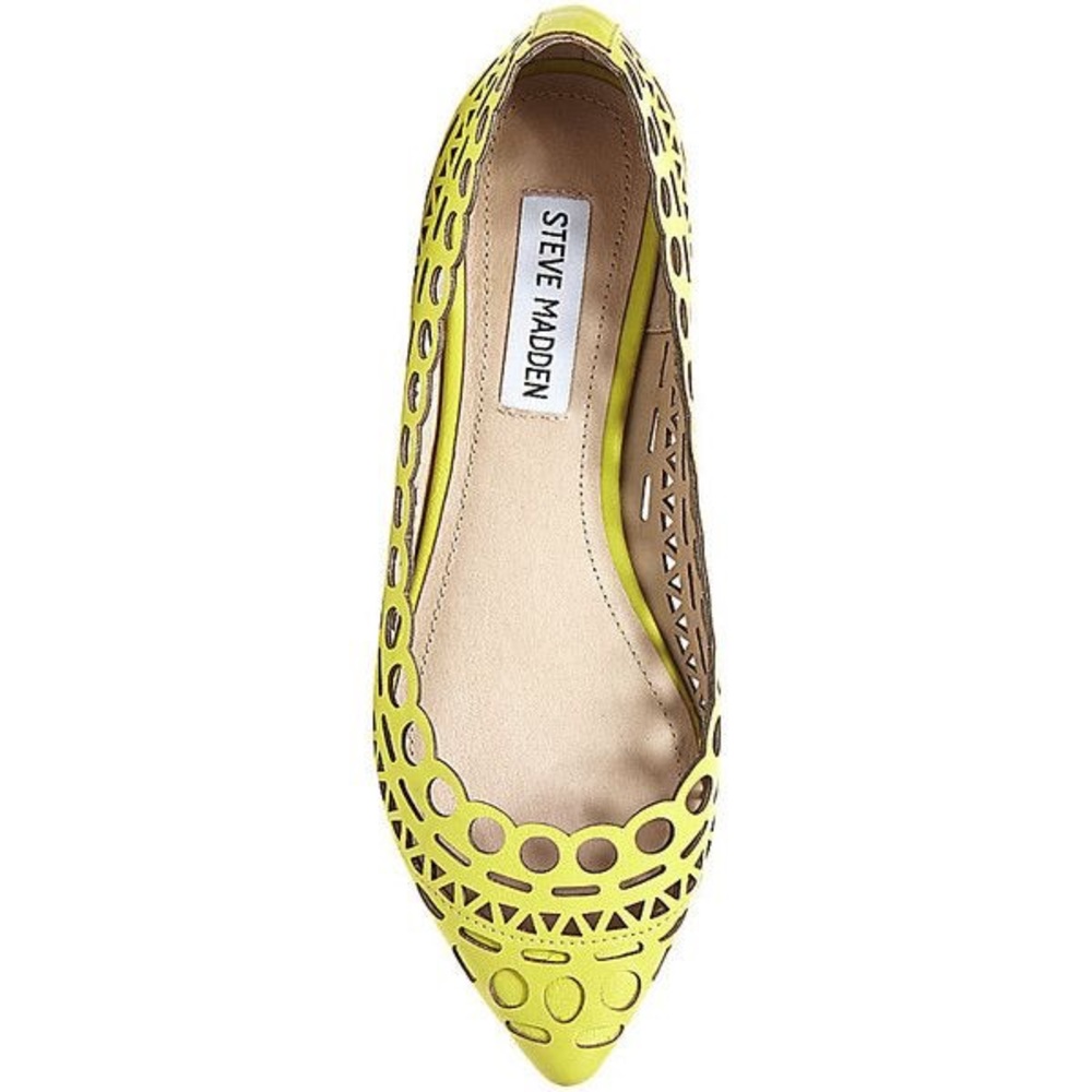 NEVER WORN Steve Madden Yellow Euphoria Flats